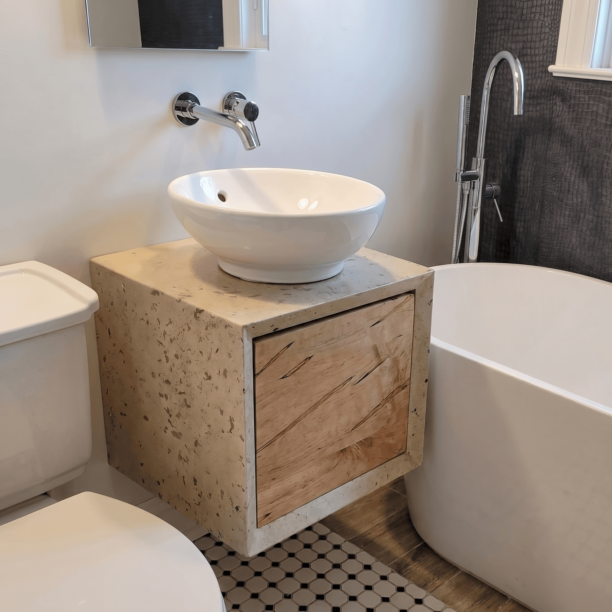 Albany Residence Bath and Built-Ins
